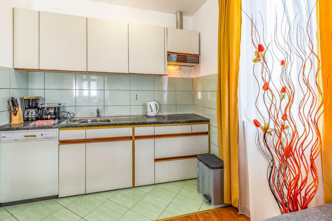 All Seasons Apartment PUY Eksteriør bilde