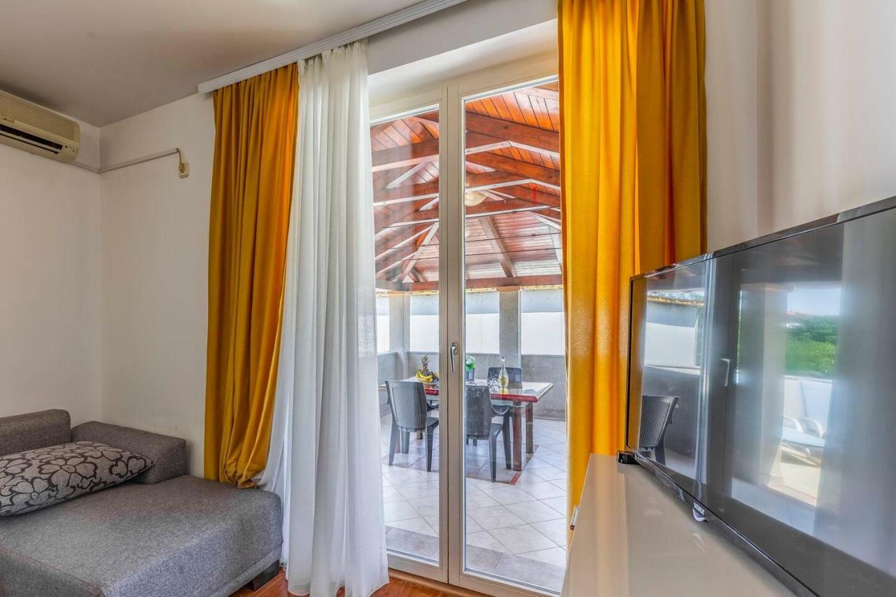 All Seasons Apartment PUY Eksteriør bilde